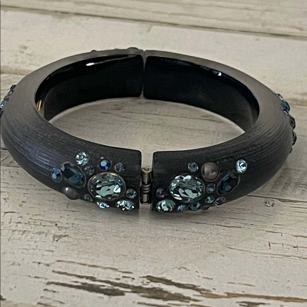 Alexis Bittar Gunmetal Crystal Hinged Bangle Purple Grey Tone - Picture 4 of 10